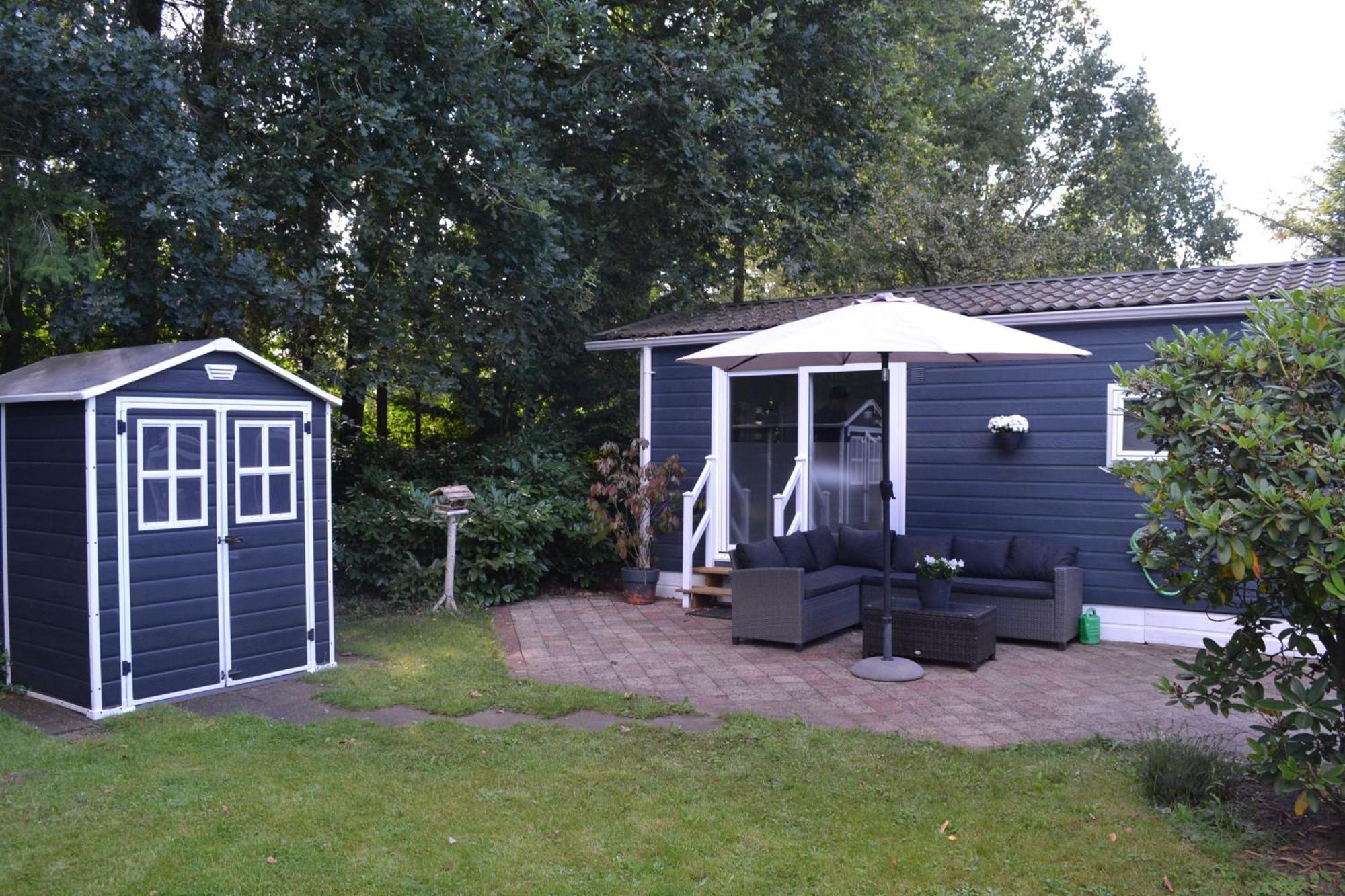 Modern Chalet In De Bossen Van De Veluwe Epe Exterior photo